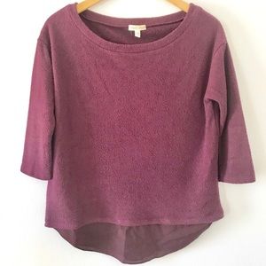 Urban Outfitters |3/4 Sleeve Sheer Hem Sweater